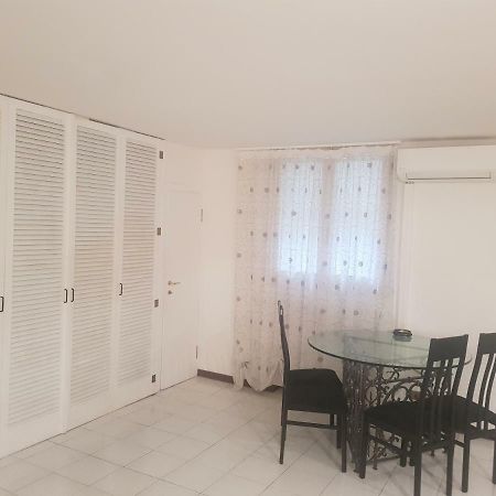 Monolocale Oberdan Apartment Bologna Exterior photo